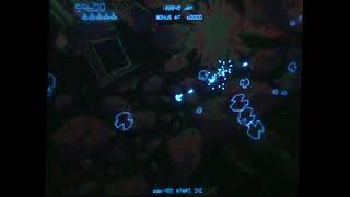 Asteroids Deluxe  Just a gameplay [upl. by Gertie684]