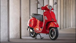 Vespa GTS 300  Basics [upl. by Thad]