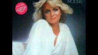 Barbara Mandrell  Sleeping Single In A Double Bed [upl. by Jolenta]