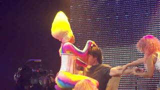 Steve Nash gets lapdance from Nicki Minaj original [upl. by Leur]