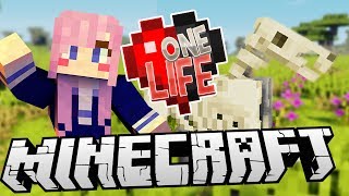 Evil Chickens Attack  Ep 1  Minecraft One Life [upl. by Huebner]