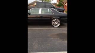 How to put 24s on a 0612 Cadillac DTS [upl. by Octavian644]