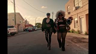 CHICAS MALAS  MARi Burelle x Frida Sofia  Official Video [upl. by Orat]