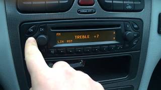 Mercedes c class w203 radio [upl. by Pena]