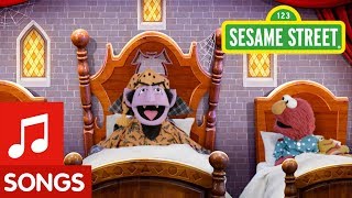 Sesame Street Bedtime Song  1 2 3 Goodnight [upl. by Ecirtaeb]